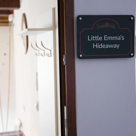 Seek And Hide - Little Emma'S Hideaway Brasov Exterior photo